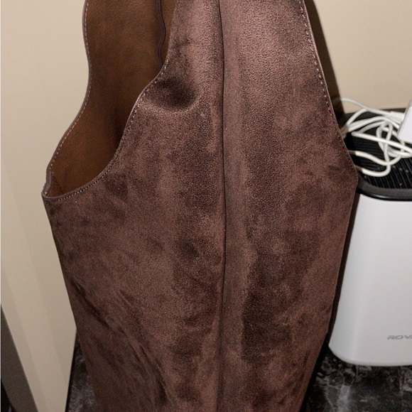 Banana Republic Factory Vegan Leather Slouchy Tote - Picture 4 of 5